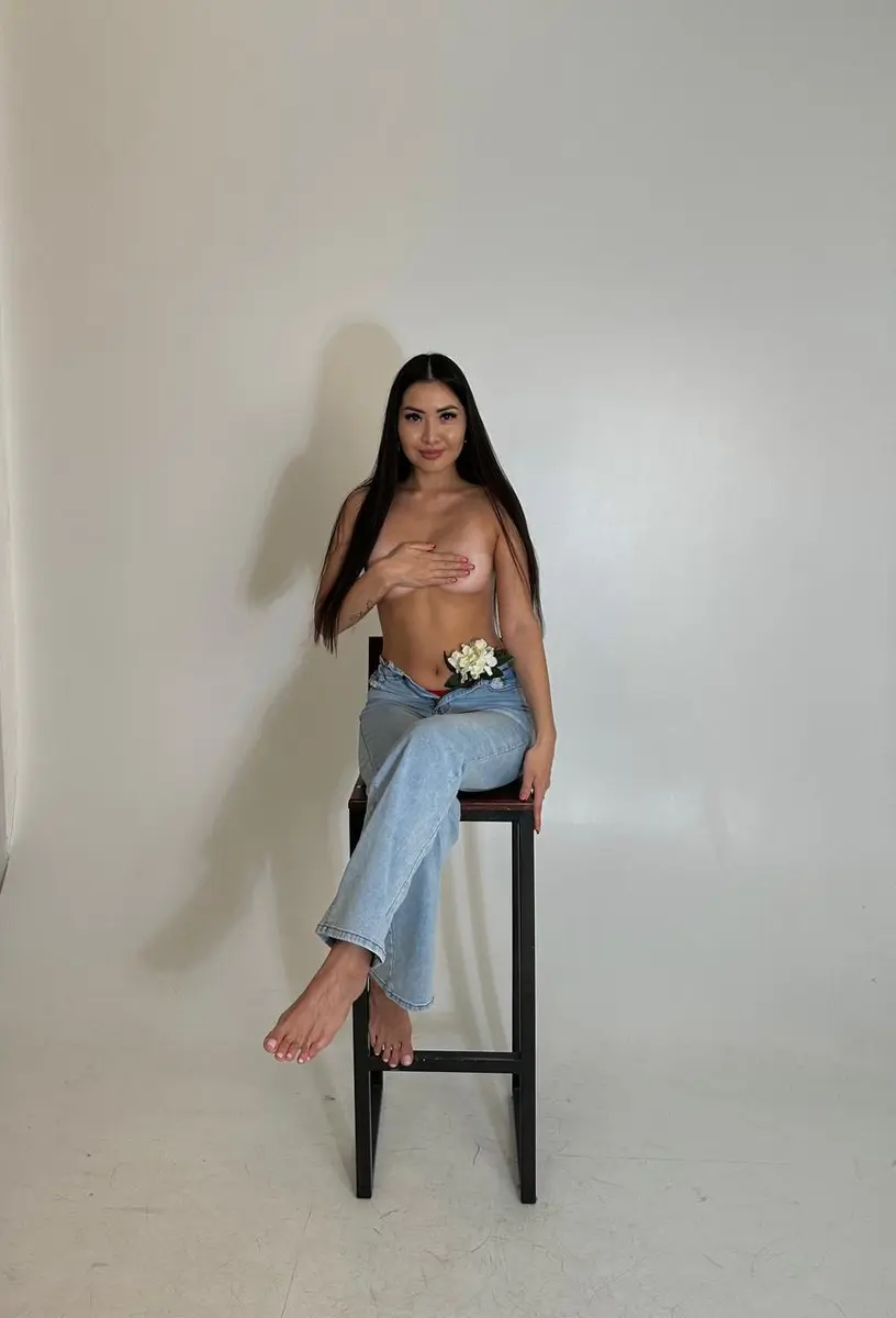 Adelya escort in Dubai