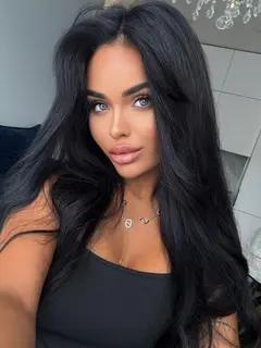 Angelina escort in Dubai