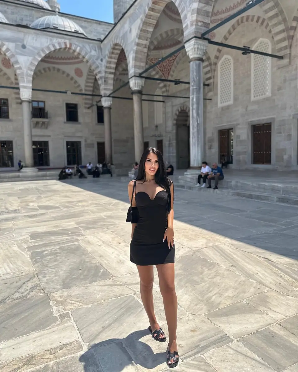 Arina escort in Dubai