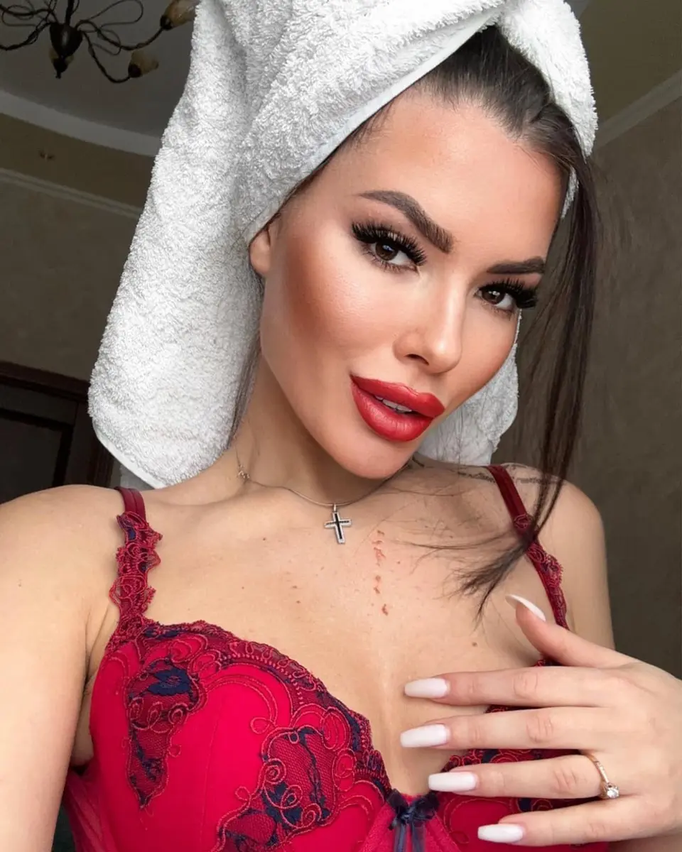 Arina escort in Dubai