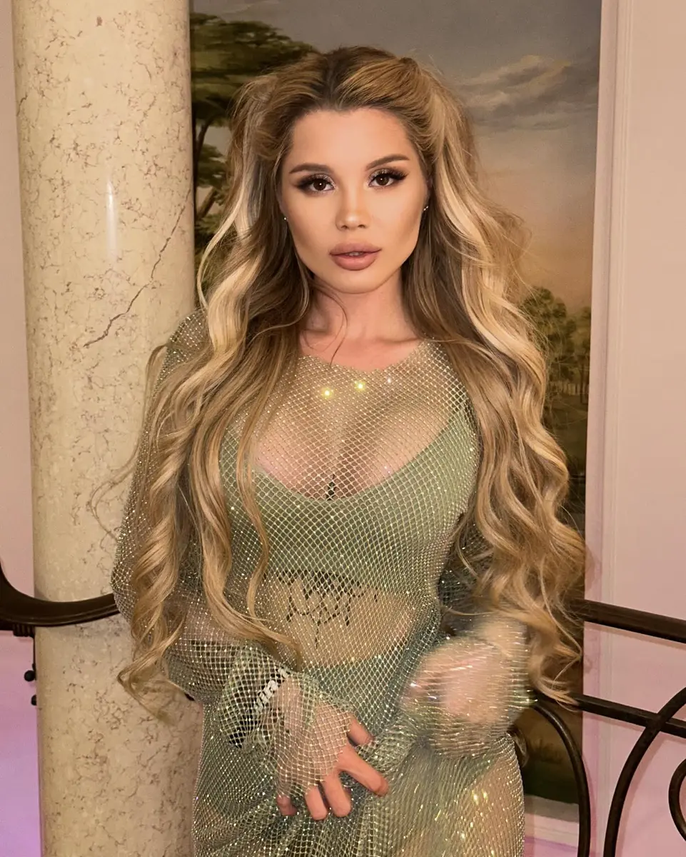 Aurora escort in Dubai