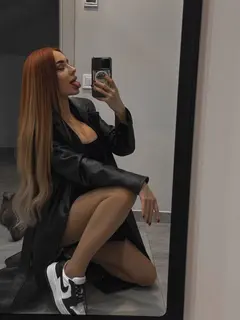 Eleanora escort in Dubai