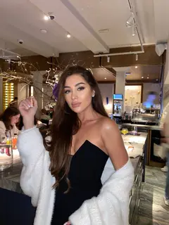 Elianora escort in Dubai