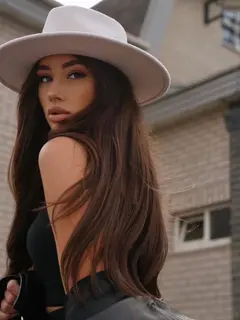 Elianora escort in Dubai