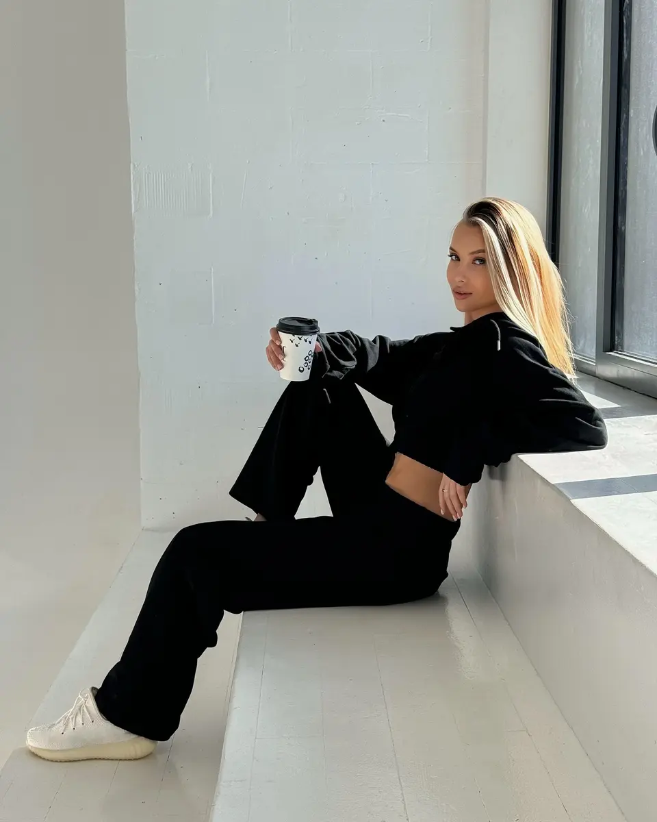 Fina escort in Dubai