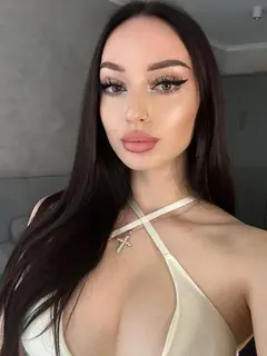 Janine escort in Dubai