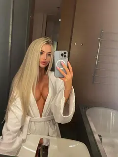 Jasmina escort in Dubai