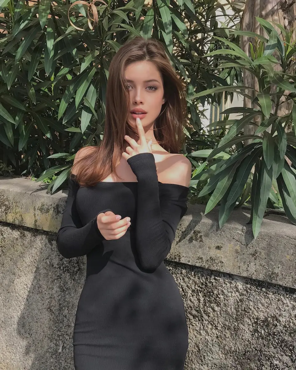 Leontine escort in Dubai