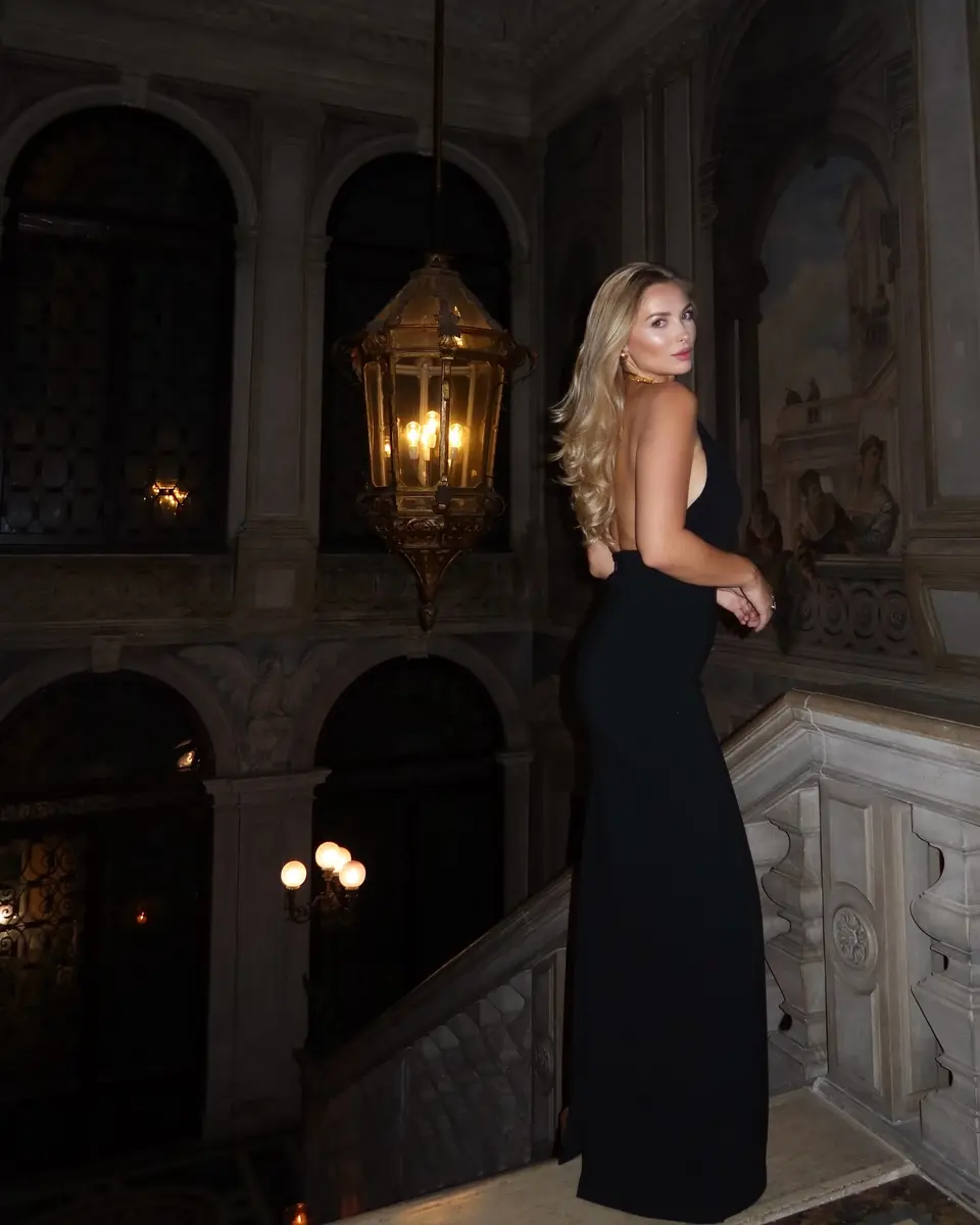 Lulya escort in Dubai