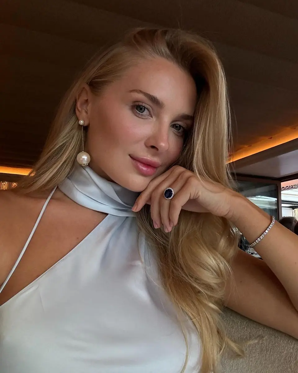 Lulya escort in Dubai