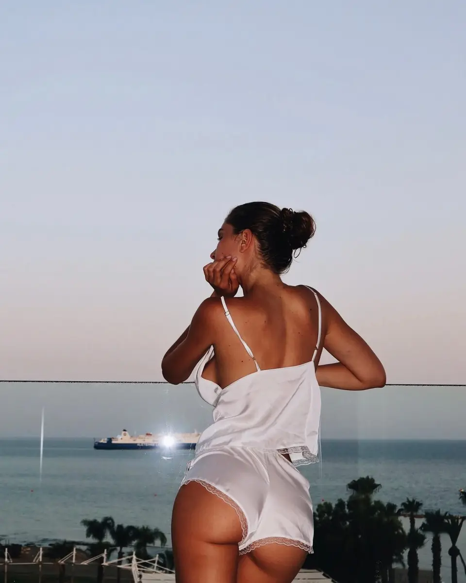 Raisa escort in Dubai