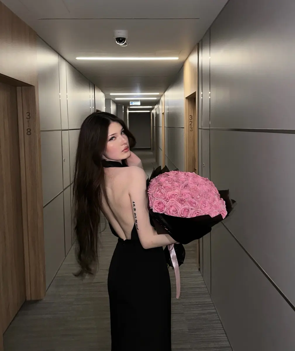 Rossi escort in Dubai