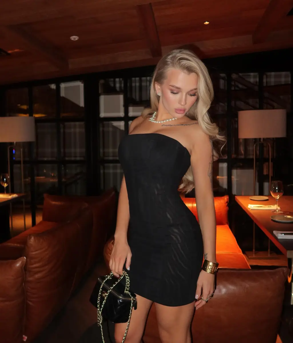 Rutti escort in Dubai