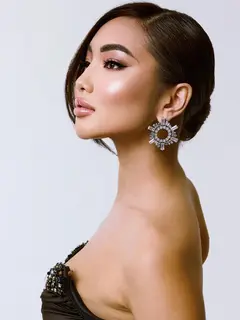 Samira escort in Dubai