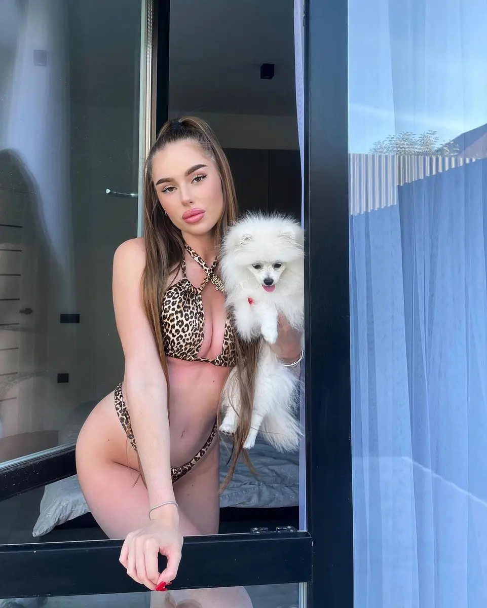 Taisha escort in Dubai