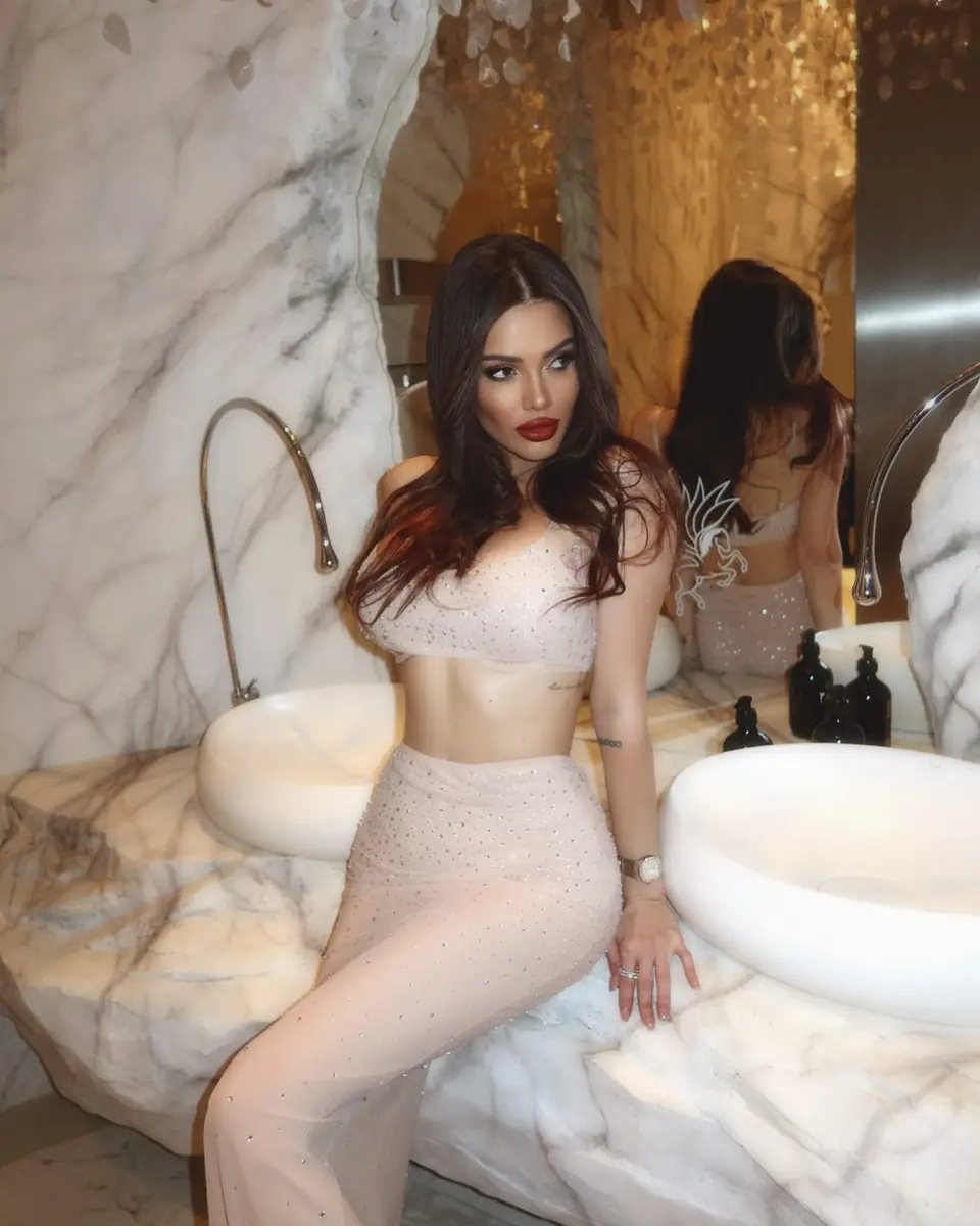 Tati escort in Dubai