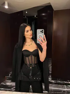 Vasilisa escort in Dubai