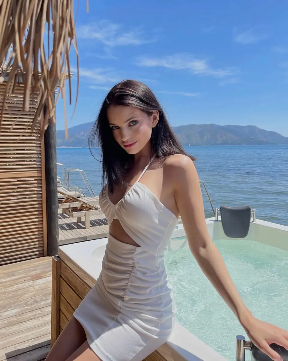 Vladislava escort in Dubai